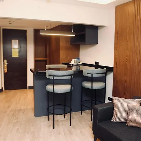 ホテル スルメリ