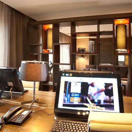 Surmeli Κωνσταντινούπολη